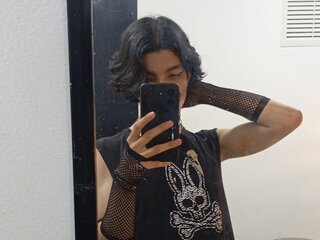 AtleyMolly webcam naked