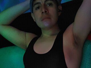 boyToyyy camshow naked