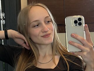 EllaMarlow jasminlive anal