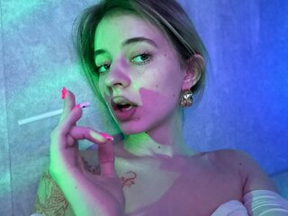 TinaQueen fuck webcam